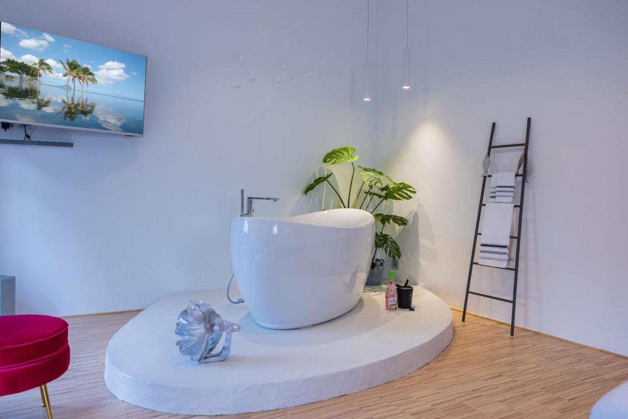 Luxus Wellness Loft - 245Qm - Designwohnen Im Zentrum Gütersloh Buitenkant foto